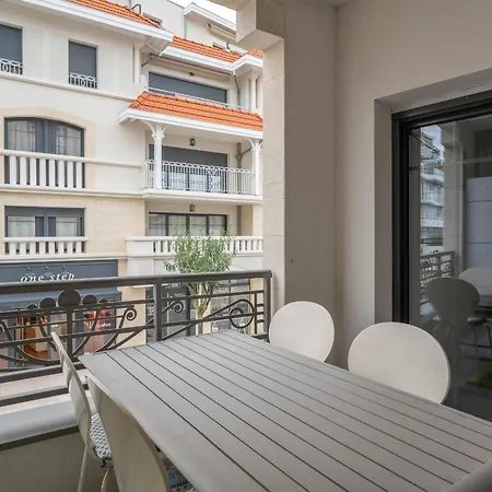 Appartamento T3 En Centre-ville D'arcachon, Proche Plage, Avec Parking Et Balcon - Fr-1-319-439